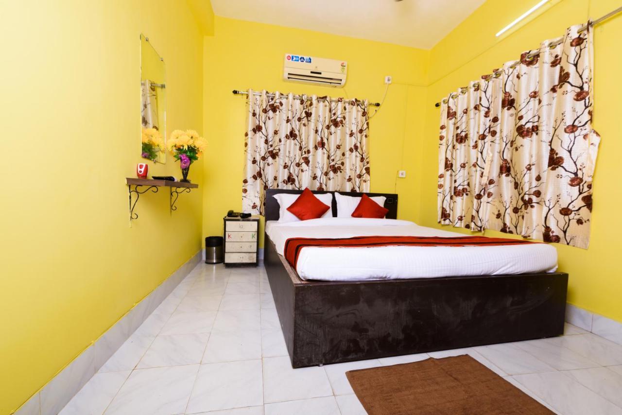 Sterling Baishakhi Hotel Calcutta Exterior foto