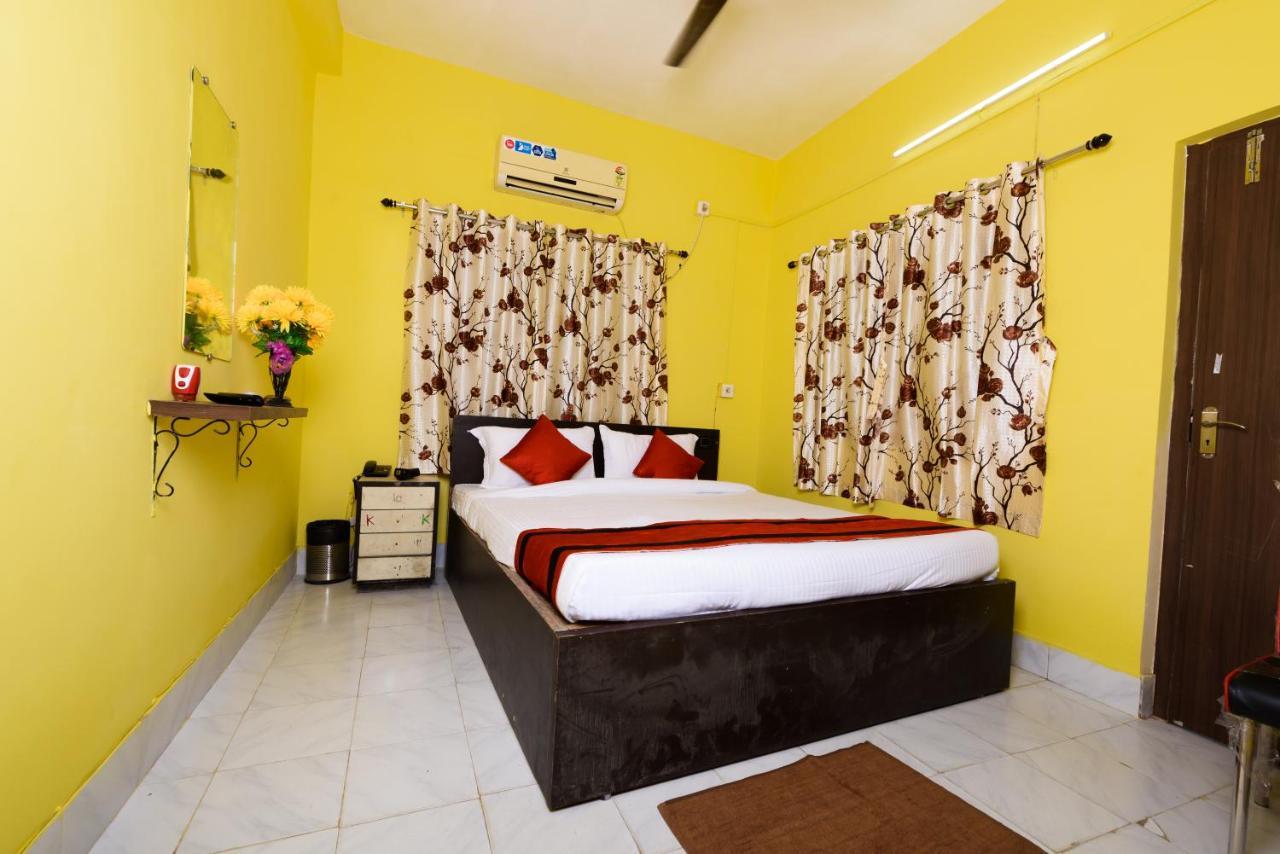 Sterling Baishakhi Hotel Calcutta Exterior foto
