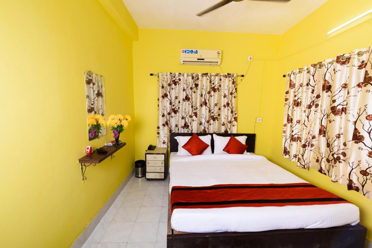 Sterling Baishakhi Hotel Calcutta Exterior foto